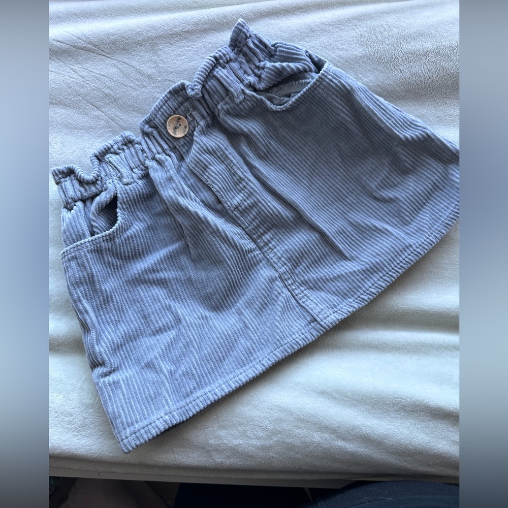 Zara corduroy grey skirt size 3-4 years